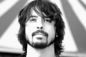 dave-grohl-black-and-white-facial-hair-and-long-hairstyle