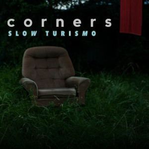 Slow-Turismo-Corners-500x500